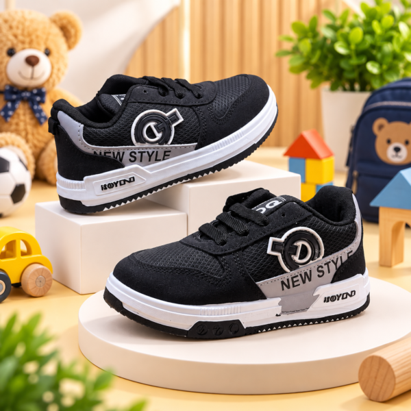 W-WELCO Kids Beige & Black Lace-Up Walker Shoes