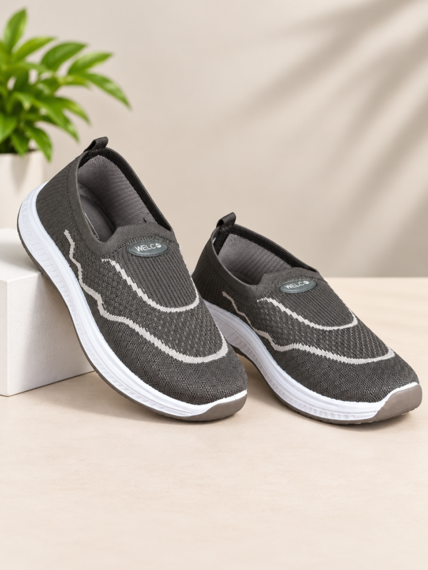 W-WELCO Women’s Grey Slip-On Casual Walking Shoes